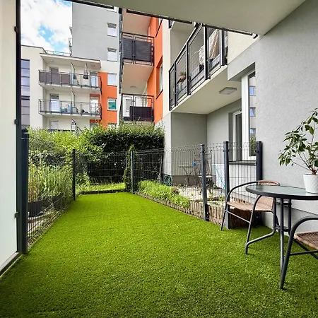 Cozy Szaserow Варшава