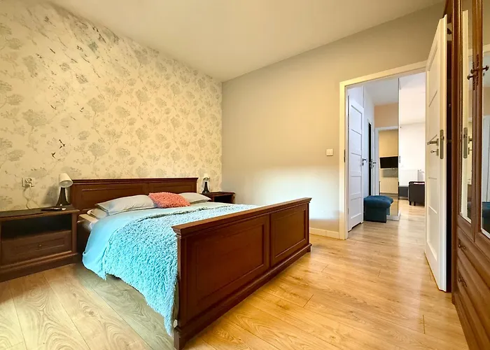 Cozy Szaserow Warsaw